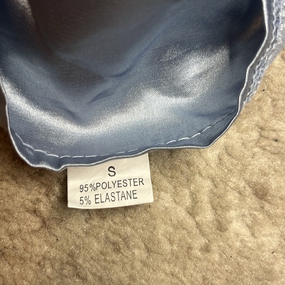 Light blue | Pajama Set | Silk | 95% polyester and 5% elastane | Size Small | - Picture 5 of 5